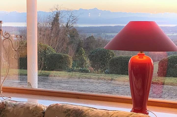 Ferienwohnung für 2 Personen, mit Terrasse und Garten in Markdorf