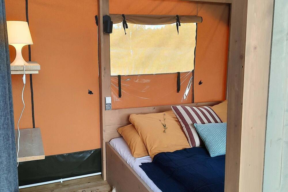 Cztery Stawy Glamp - Safari tent Hemingway in Roztocze