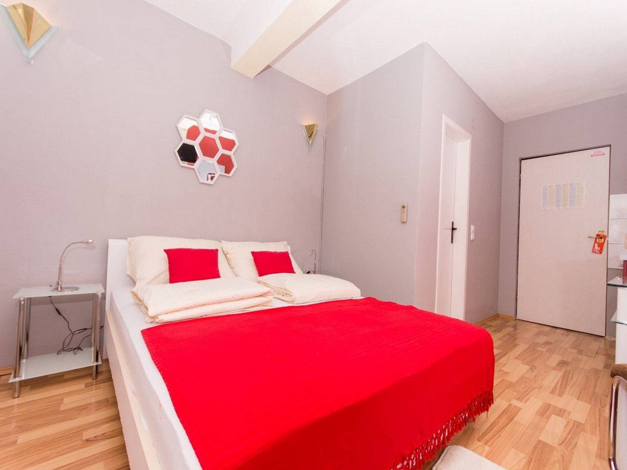Cijeli apartman, Villa Stil - Studio Apartment with Balcony and Sea View 103 in Okrug Gornji, Ciovo