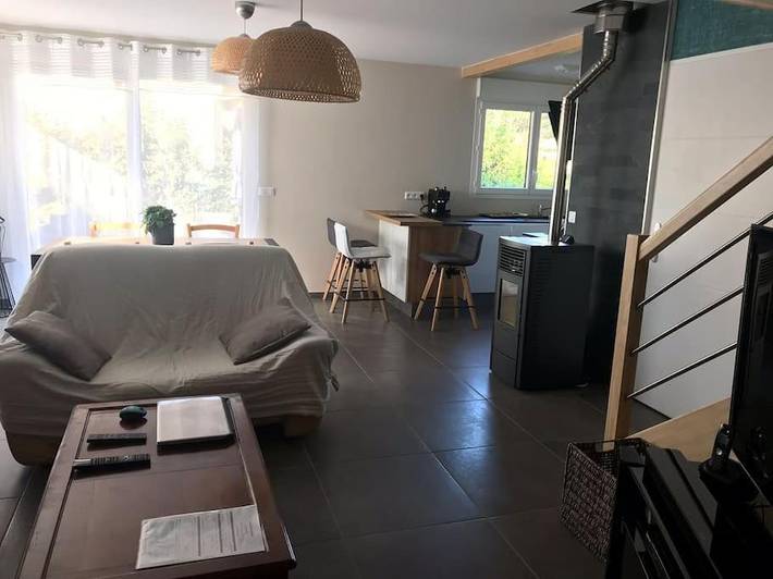 Location de vacances pour 4 personnes, avec jacuzzi et jardin à Meythet - 3