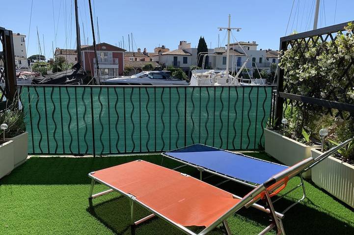 Ferienwohnung für 4 Personen, mit Whirlpool und Terrasse in Port Grimaud