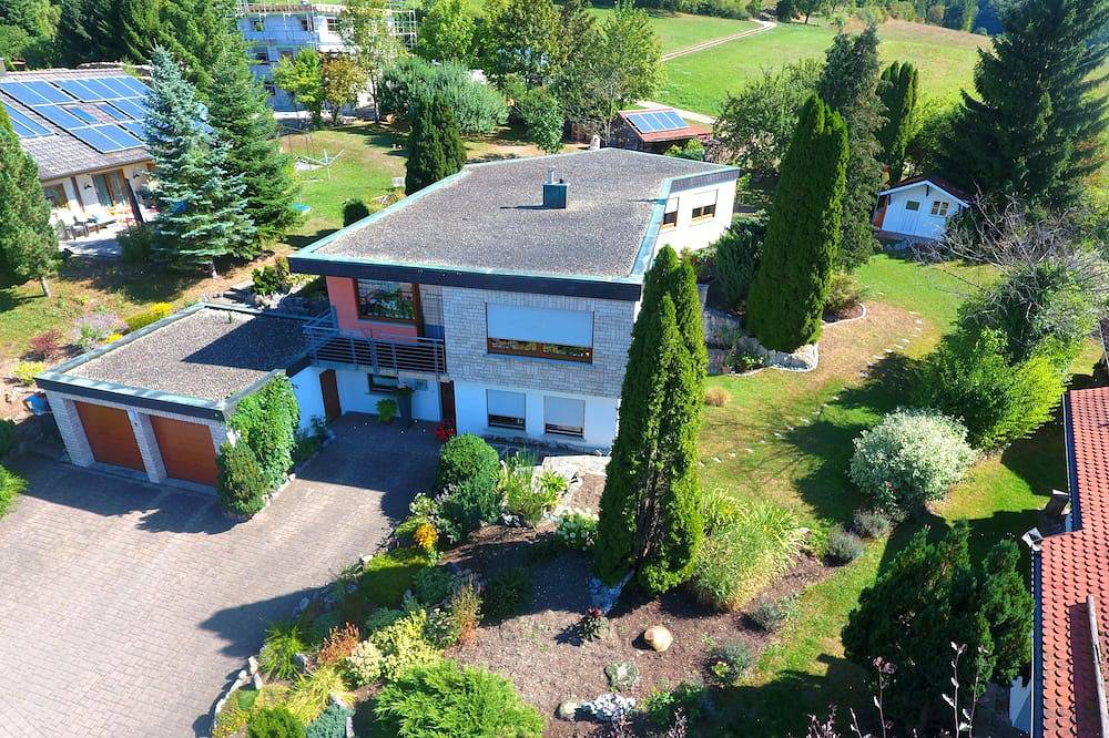 Ganze Wohnung, Ferienwohnung am Pfaffenberg  - Sonnenalb in Burladingen, Neckar-Alb