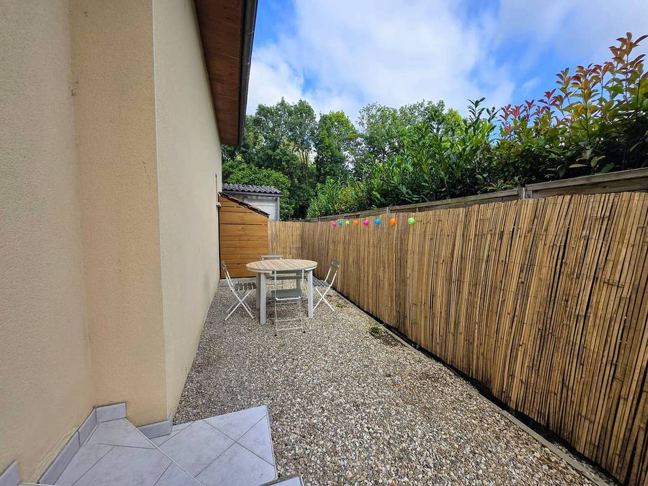 Charmantes Haus mit Terrasse in Auxerre, Parkplatz inklusive in Auxerre, Auxerre und Umgebung