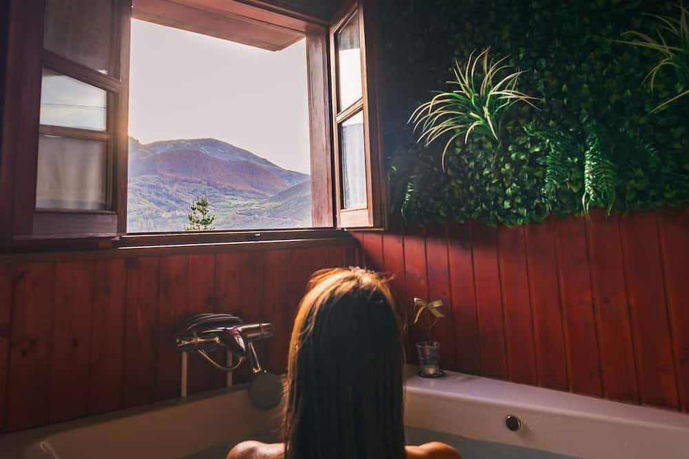 Berghütte mit Terrasse, Kamin und Jacuzzi in Teverga, Cordillera Cantábrica