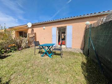 Gîte pour 2 personnes, avec terrasse à Laragne-Montéglin