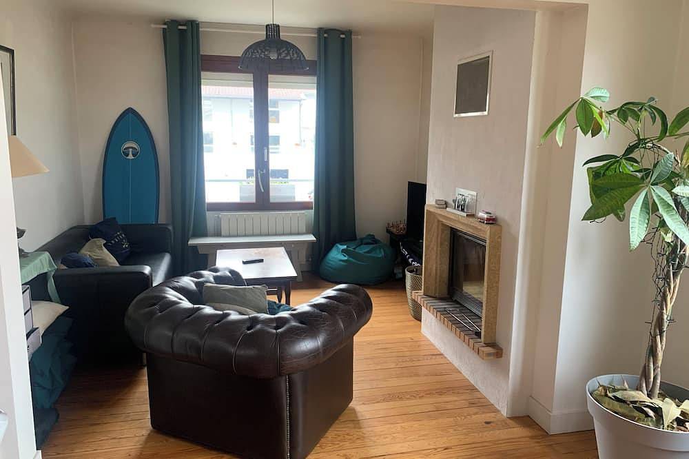 Grand T2/3, au Cœur de Dax, Avec Terrasse in Dax, Dax region