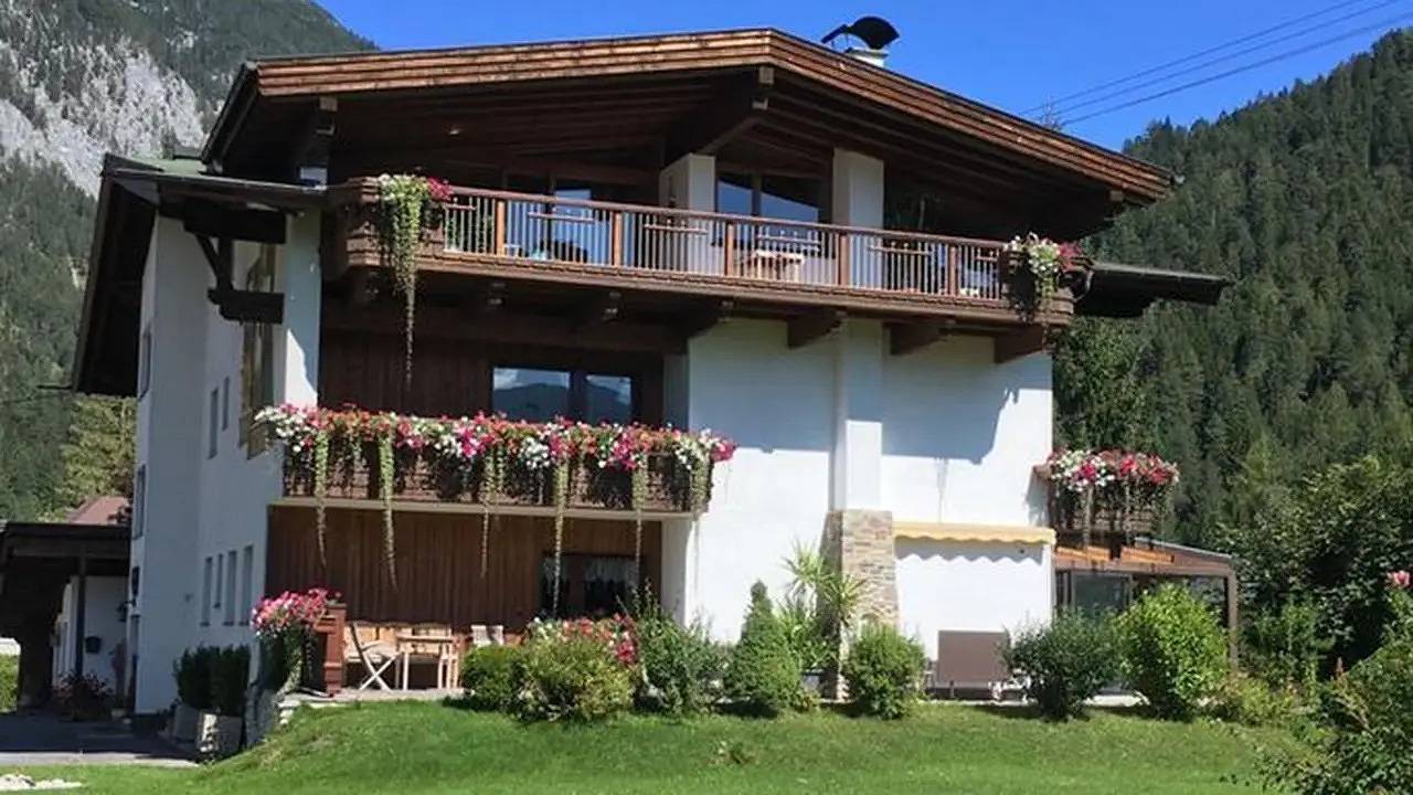 Ganze Ferienwohnung, Ferienwohnung für 2 Personen (20 m²) in Leutasch in Leutasch, Arnspitzgruppe