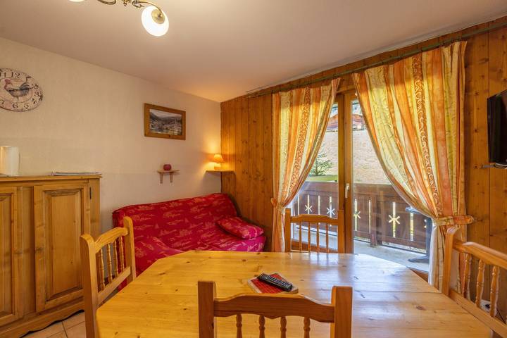 Ganze Wohnung, Apartment 'Le Jardin Des Neiges' mit Balkon in Praz-sur-Arly, Pays du Mont-Blanc