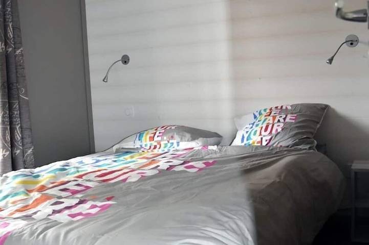 Gîte pour 6 personnes, avec terrasse et jardin à Azur - 2