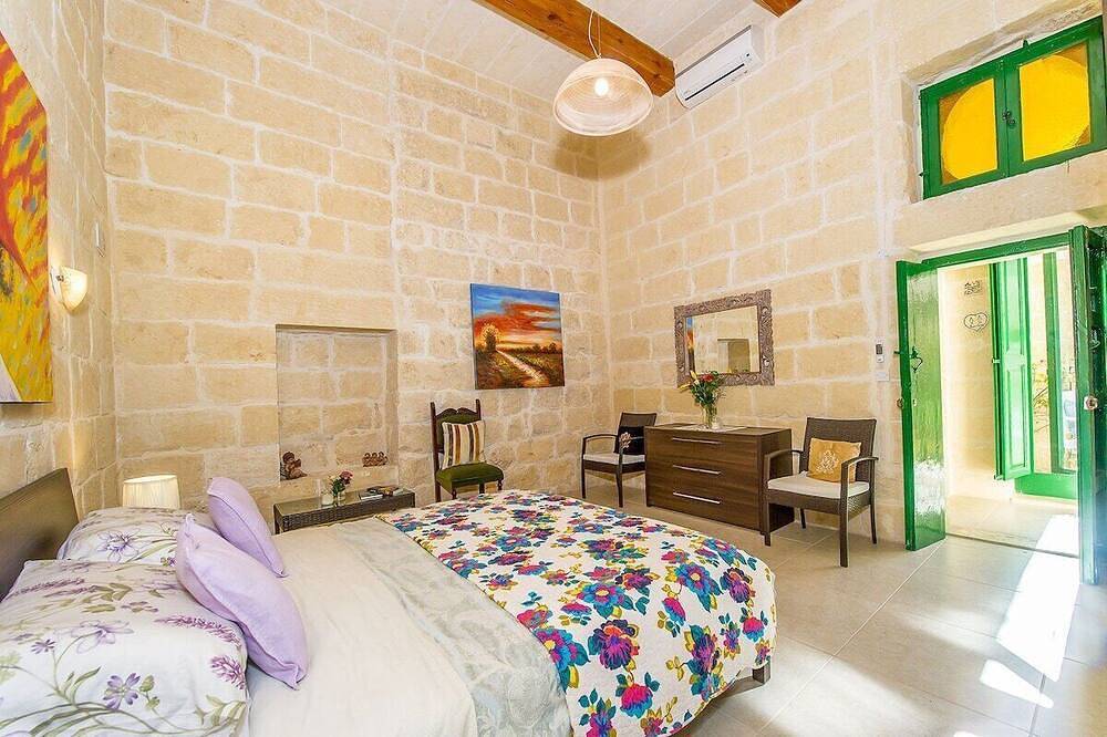 The Valley Holiday Home in Kercem, Gozo
