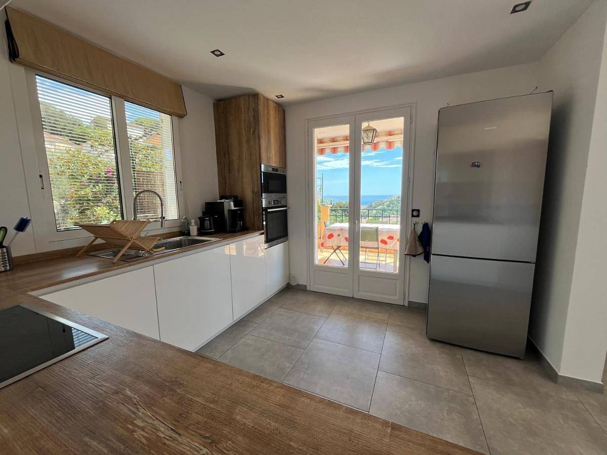 Villa panoramique vue mer et jardin-6 personnes-Menton in Menton, Côte méditerranéenne (France)