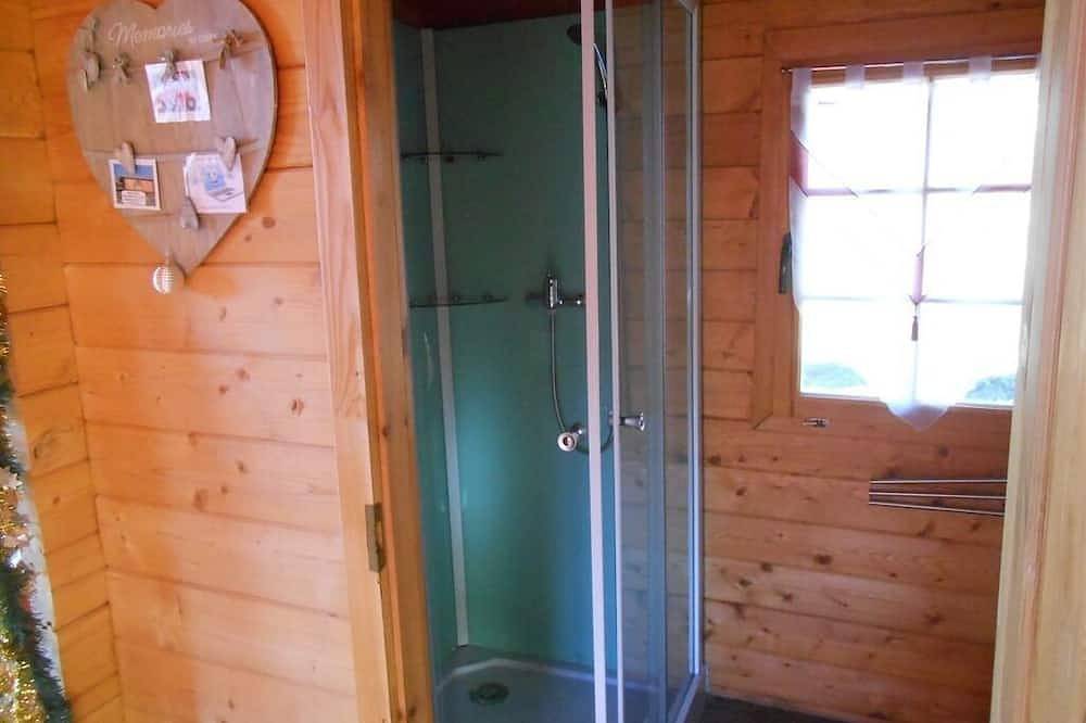 U Niolu-Berghütte-Eigenes Badezimmer in Lozzi, Regionaler Naturpark Korsika
