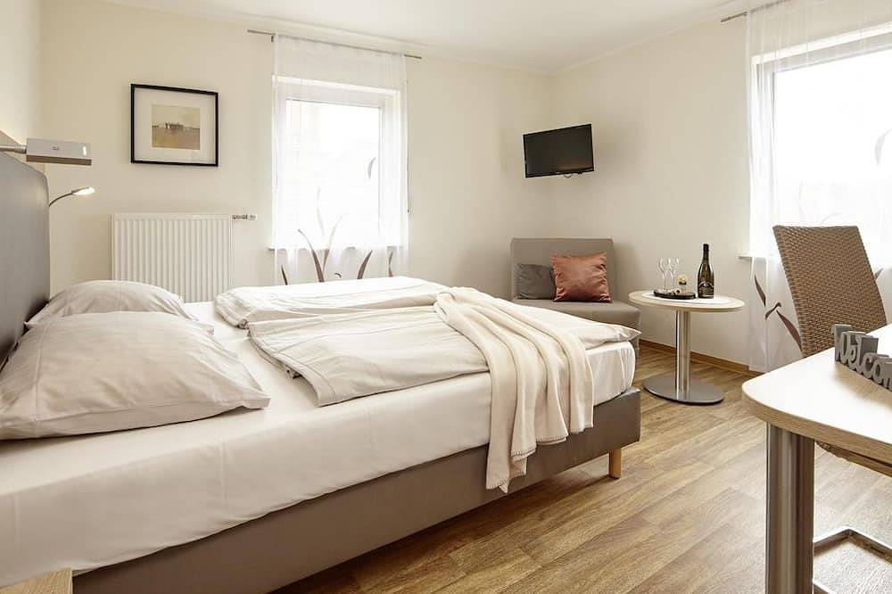 Doppelzimmer mit Dusche und Wc - Hotel \"Zum Stern\" in Schweich, Moseleifel