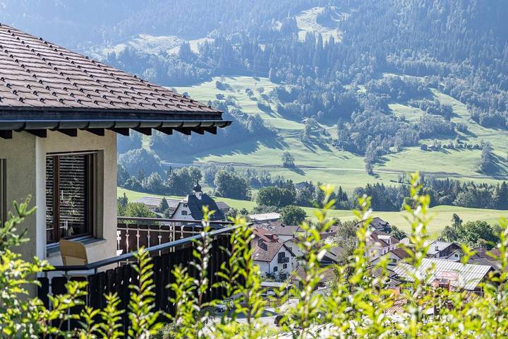 Entire holiday apartment, Mira Piz Mundaun - 3 room apartment in Sagogn, Flims Laax Falera