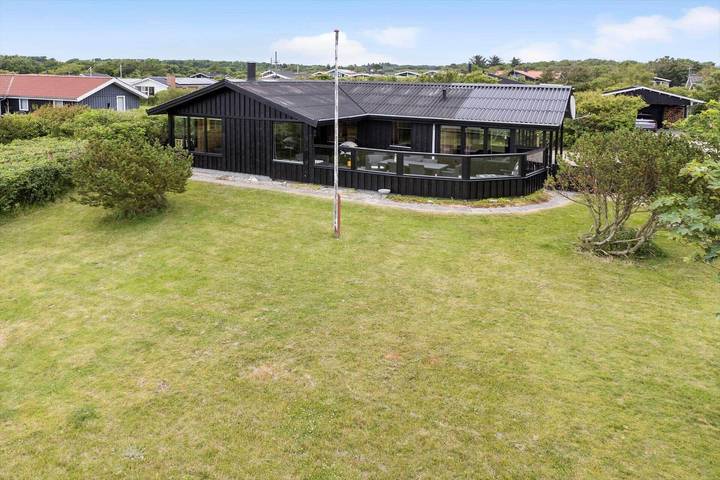 Ferienhaus für 6 Personen, mit Terrasse und Garten in Kærgården - 2