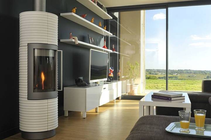 Location de vacances pour 6 personnes, avec terrasse et jardin à Plassac - 4