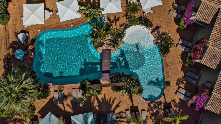 Hôtel pour 2 personnes, avec piscine et jardin ainsi que jacuzzi et sauna, animaux acceptés
