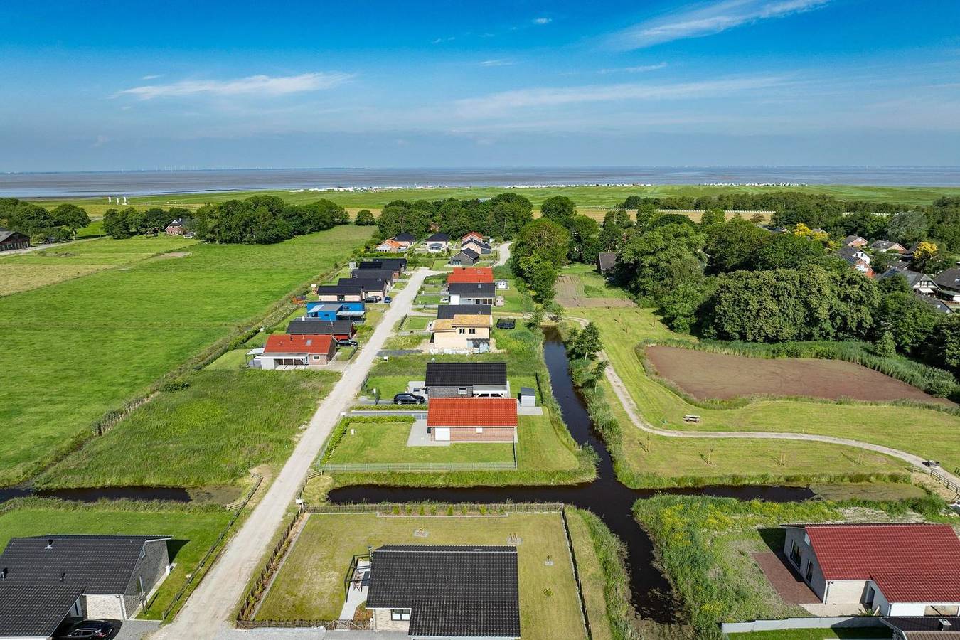 Haus Wiekenhuus - Barrierearmes Ferienhaus an der Nordsee mit großem Grundstück in Sehestedt (Jade), Jade