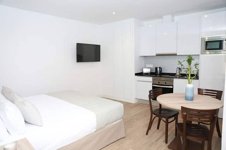 Appartement entier, Studio intérieur pour 2 personnes in Centro (Madrid), Madrid