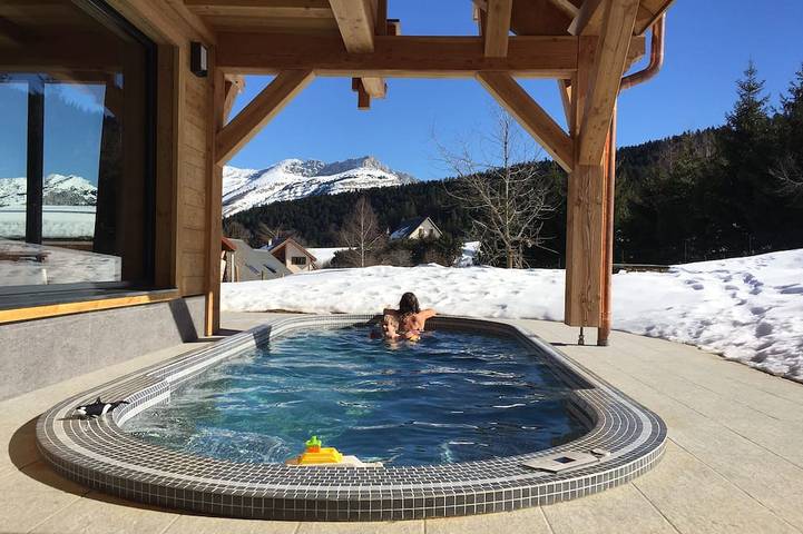 Chalet pour 10 personnes, avec jacuzzi et jardin à Villard-de-Lans