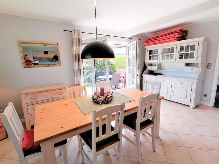 Ganze Ferienwohnung, Grote Fischerhuus - Ferienhaus Grote Fischerhuus: 110 m², nah zum Strand, Haustiere erlaubt in Nordfriesische Inseln (Schleswig-Holstein) (Schleswig-Holstein), Wyk auf Föhr