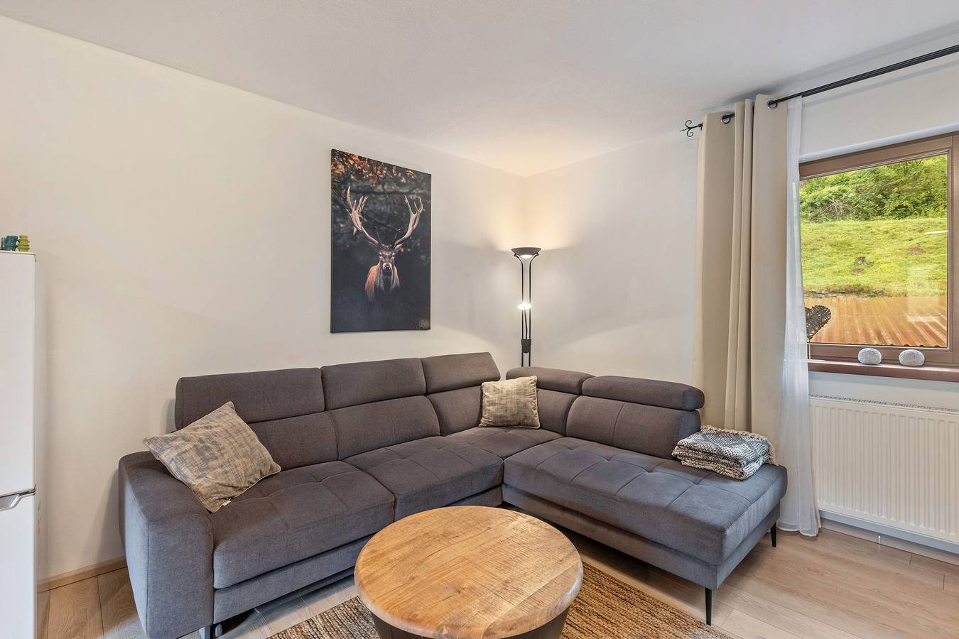Entire apartment, Holiday Apartment "Helmenhube 2" with Sauna, Community Garden and Wi-Fi in Beerfelden, Odenwaldkreis