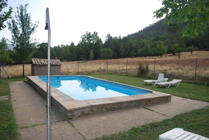 Casa rural para 8 personas, con vistas además de jardín y piscina, Se admiten mascotas en Sierra de Cazorla - 2