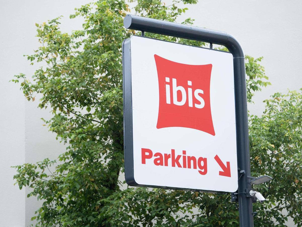 Ibis Paris Nord Porte de Saint Ouen in Saint-Ouen, Seine-Saint-Denis
