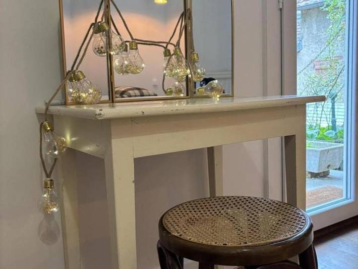 Location de vacances pour 8 personnes, avec piscine ainsi que jardin et terrasse à Diou - 3