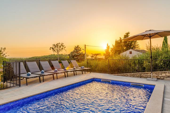 Villa für 6 Personen, mit Terrasse und Garten in Porec und Umgebung - 2