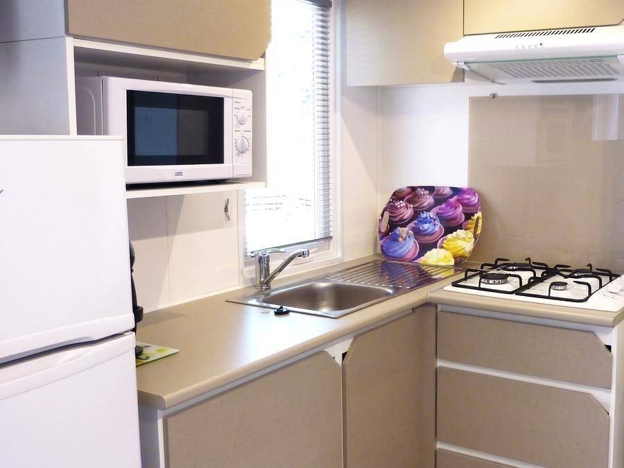Camping Tikayan Les Cigales - Mobilhome 6 personnes - Arizona Standard - 3 chambres - Tv - Clim in Le Muy, Côte méditerranéenne (France)