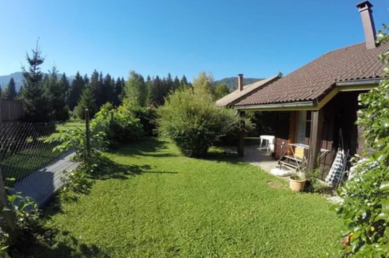 Chalet « 8p Simple - Les Mésanges » con vistas a la montaña, terraza privada y Wi-Fi in Verchaix, Region Bonneville