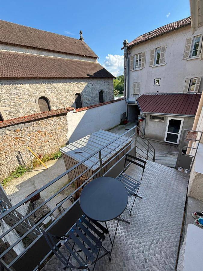Gîte pour 4 personnes, avec terrasse à Sault-Brénaz - 4