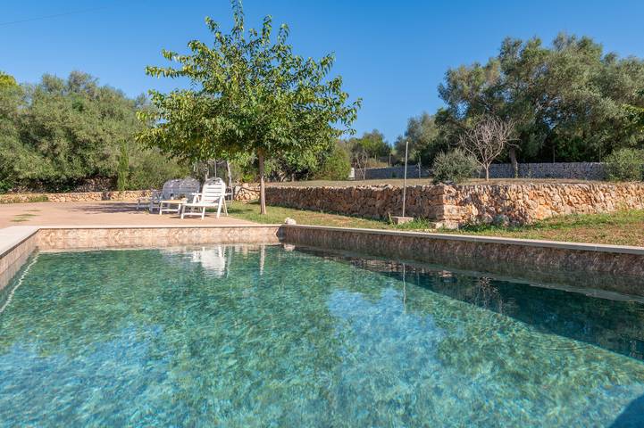 Finca für 8 Personen, mit Garten in Llubí - 2