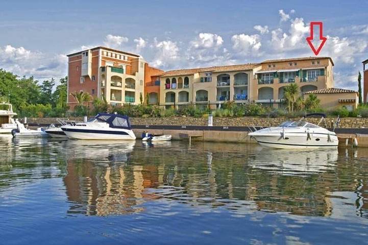 Ferienwohnung für 6 Personen, mit Whirlpool und Pool sowie Garten in Port Grimaud