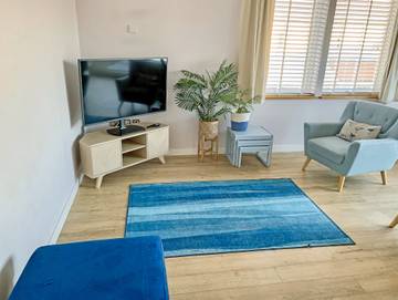 Log Cabin for 6 People in Fritton and Saint Olaves, Great Yarmouth, Photo 2