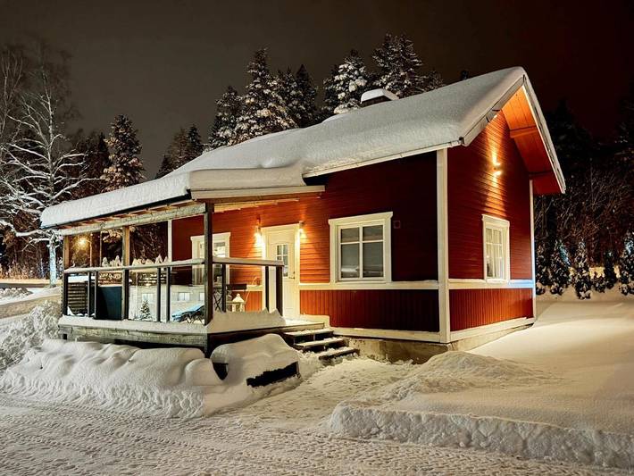 Villa för 4 Personer, med Terass samt Trädgård och Utsikt i Borlänge