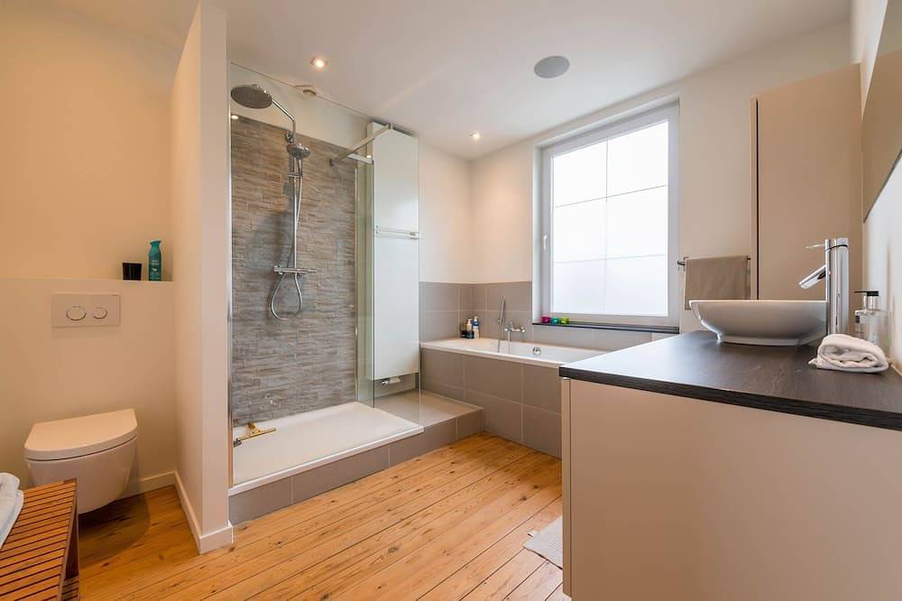 Idónea para niños, recientemente renovado casa 750m del centro de Brujas in Brujas, Provincia de Flandes Occidental