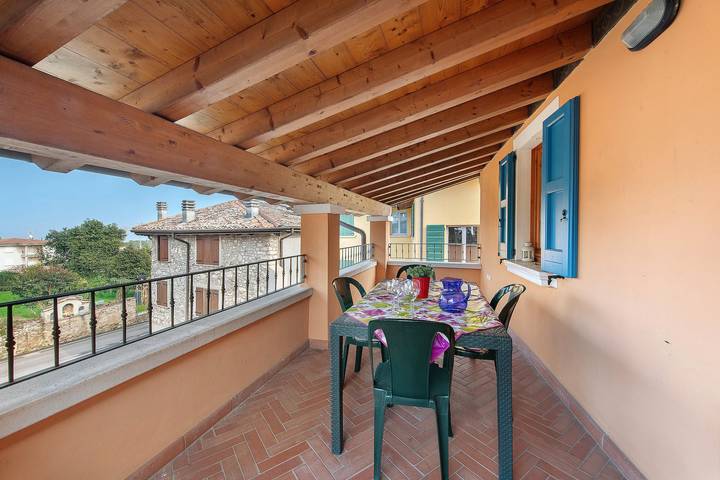 Ferienwohnung für 4 Personen, mit Seeblick in San Felice del Benaco