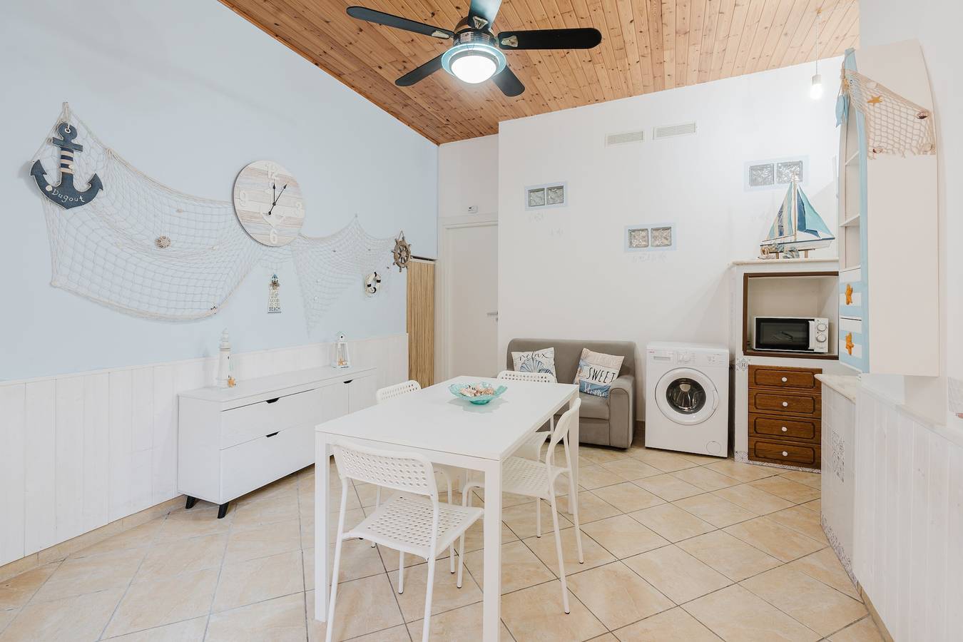 Geheel appartement, Appartement 'Perla Marina Piano Terra' met Wi-Fi en Airconditioning in Trappeto, Provincie Palermo