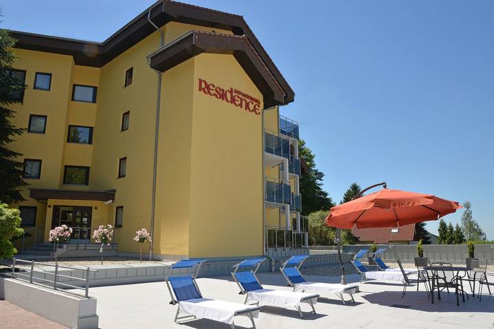 Ferienwohnung für 4 Personen, mit Terrasse und Balkon/Terrasse in Sasbachwalden - 2