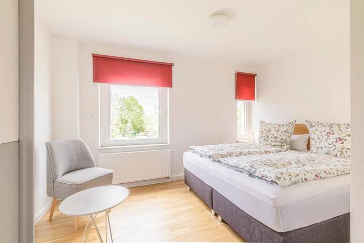 Ferienwohnung für 4 Personen, mit Terrasse und Garten sowie Ausblick in Müncheberg - 3