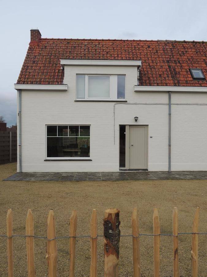 Maison de vacances pour 6 personnes, avec Terrasse et Jardin à Kortemark