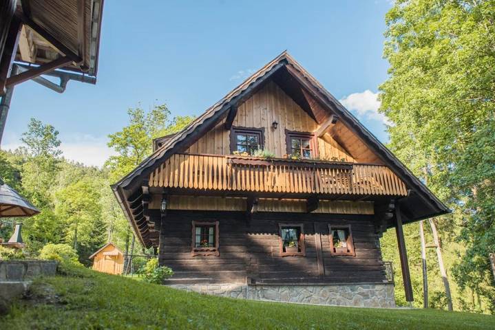 Lodge für 4 Personen, mit Balkon und Terrasse sowie Garten und Sauna in Slowenien - 2