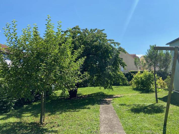 Location de vacances pour 12 personnes, avec vue ainsi que balcon et jardin à Horbourg-Wihr - 3