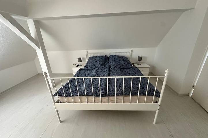 Ganze Wohnung, Große Ferienwohnung in Zentrum von Plön.Fußläufig zu See/Läden. Kinderzimmer in Plön, Plön (Stadt)