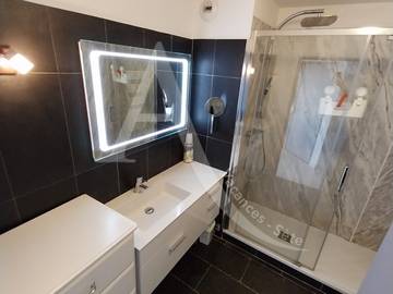 Appartement De Vacances pour 4 Personnes dans Mont Saint-Clair, Sète, Photo 2
