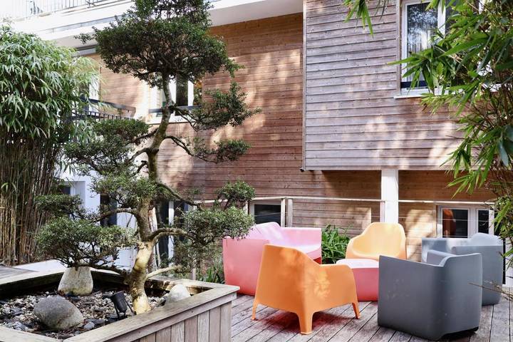 Hôtel pour 3 personnes, avec sauna ainsi que jardin et jacuzzi, animaux acceptés