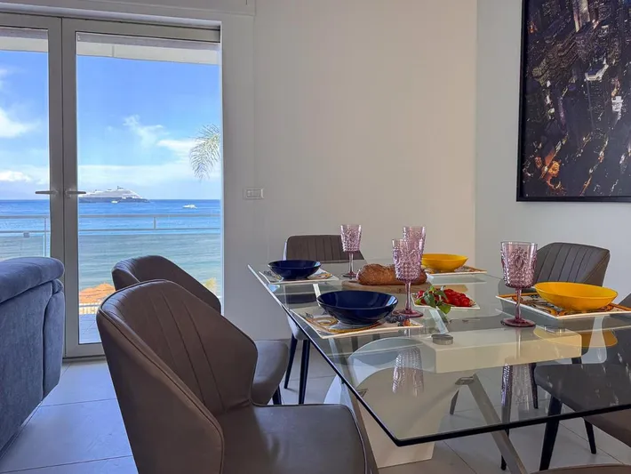 Apartamento de vacaciones para 4 personas, con vistas y balcón - 1