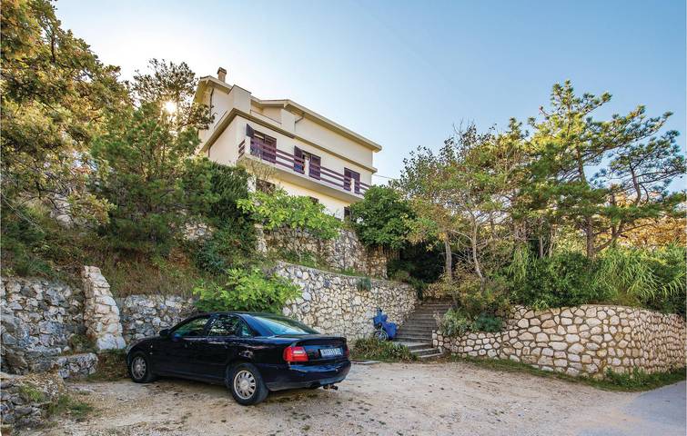 Gîte pour 6 personnes, avec terrasse dans Pag - 3